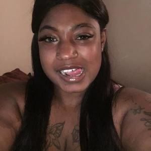 Meet your Posher, Angelica